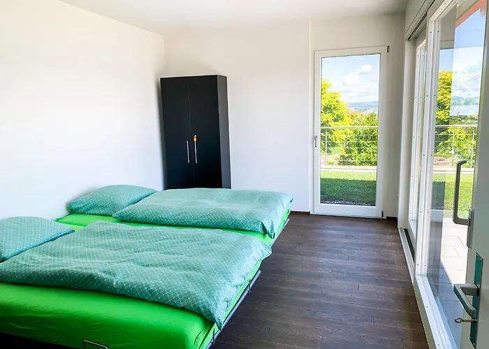 Au Bord Du De Morat Avec Vue Imprenable Villa *