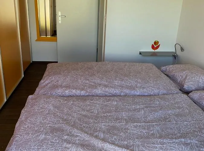 Villa Au Bord Du De Morat Avec Vue Imprenable *