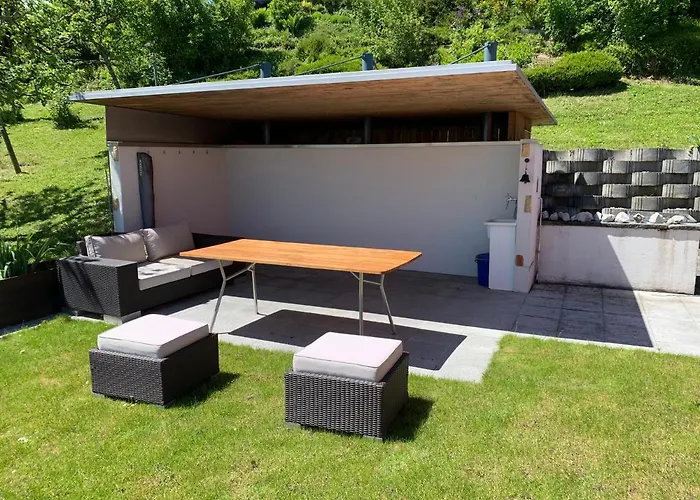 Au Bord Du De Morat Avec Vue Imprenable