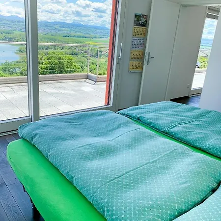Βίλα Au Bord Du De Morat Avec Vue Imprenable *