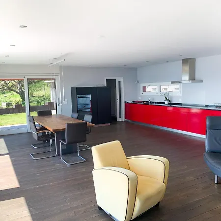 别墅 Au Bord Du De Morat Avec Vue Imprenable