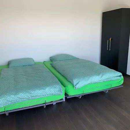 Au Bord Du De Morat Avec Vue Imprenable